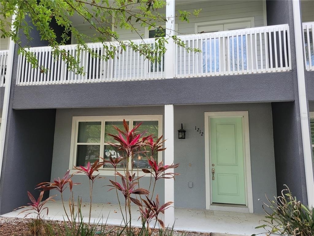 1212 S Bumby Avenue - Photo 1