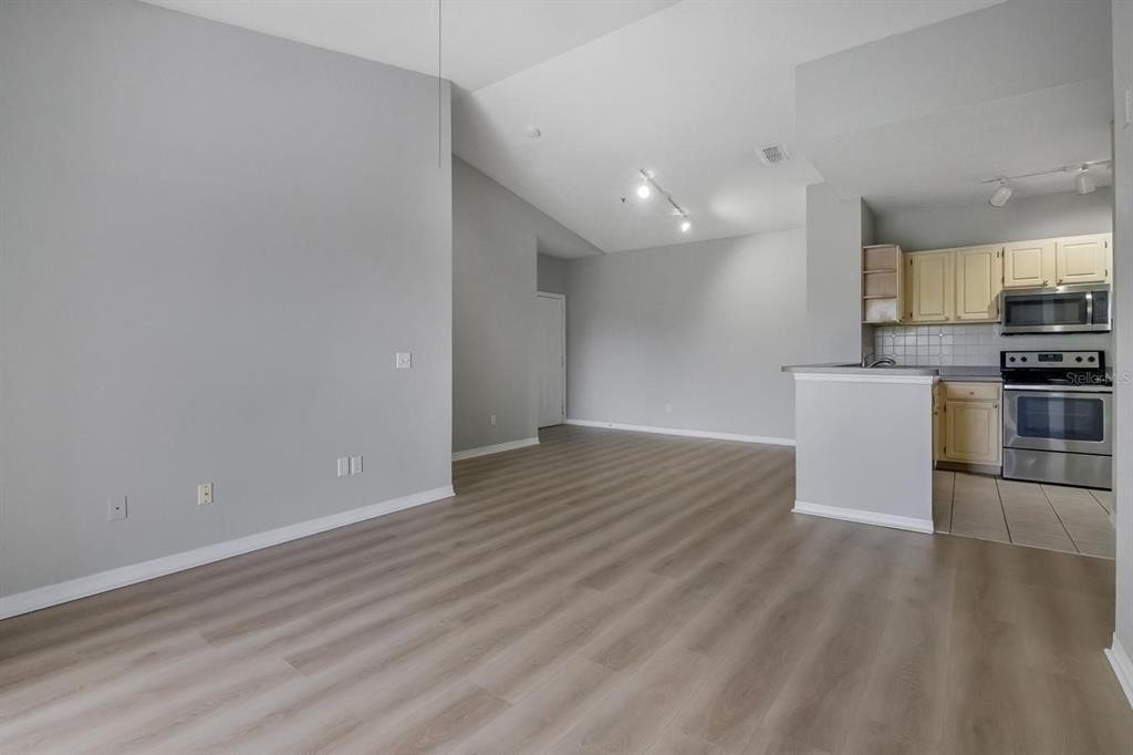 2705 Maitland Crossing Way - Photo 3