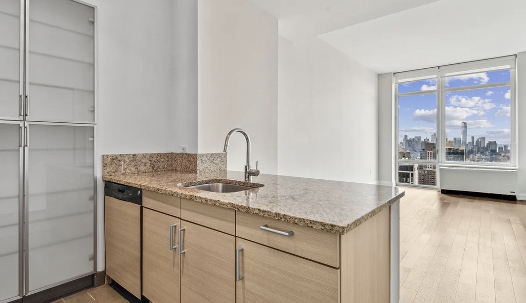 125 West 31st Street - Photo 4