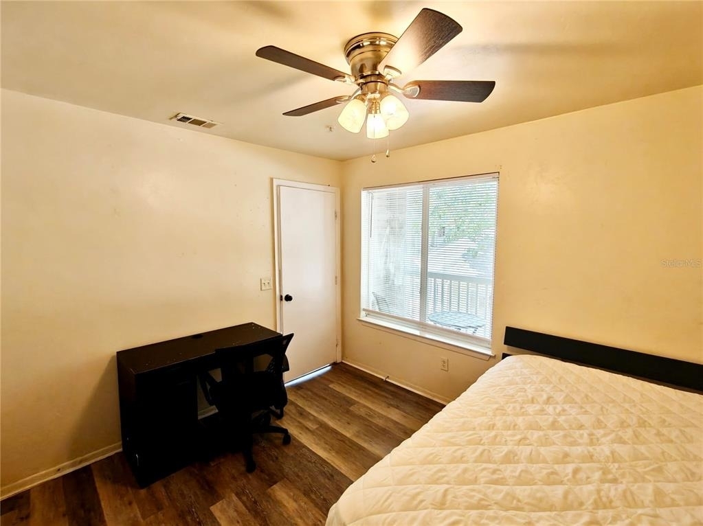 4000 Sw 23rd Street - Photo 3