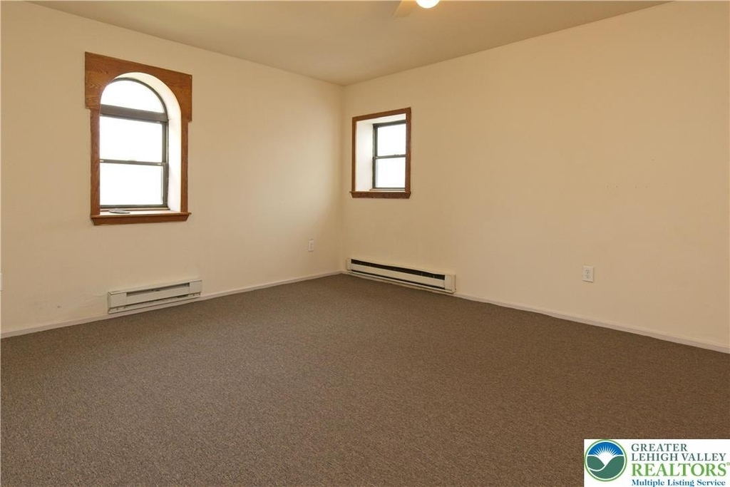 709 Front Street - Photo 6