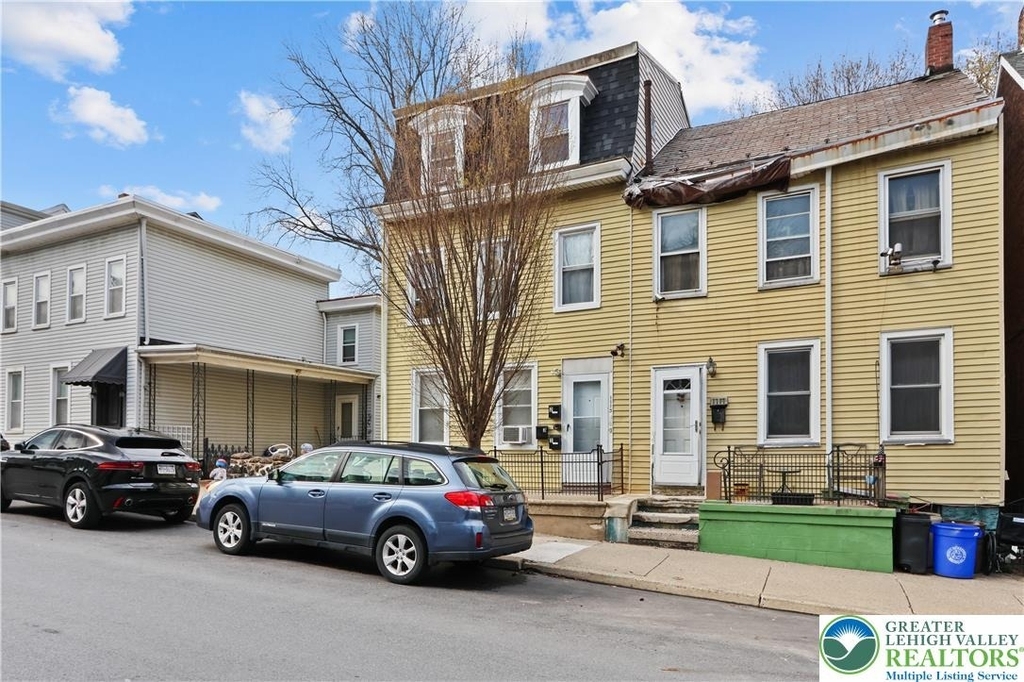 1113 Ferry Street - Photo 11