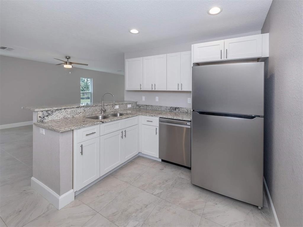 125 Boundary Boulevard - Photo 15