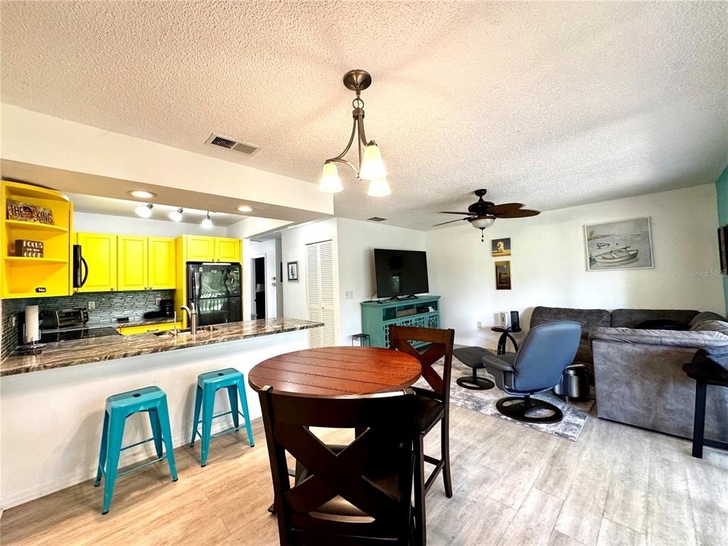 3031 Quail Hollow - Photo 6