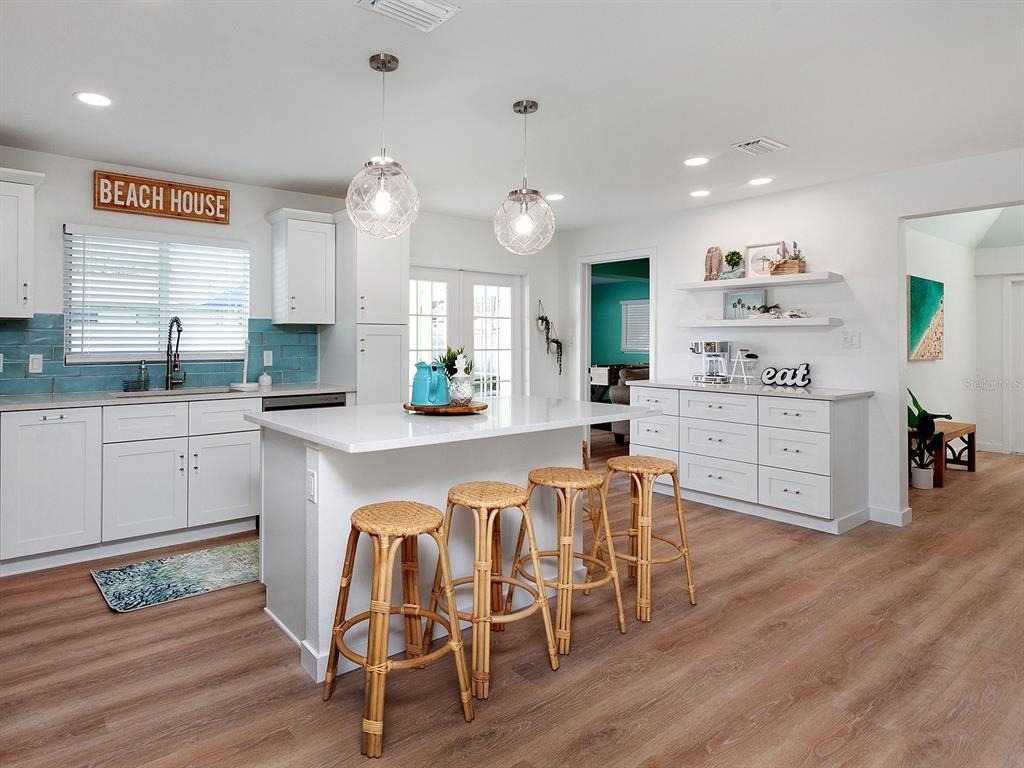 3049 Wood Street - Photo 4