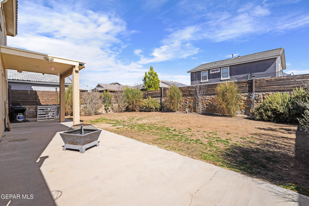 956 Clapham Street - Photo 31