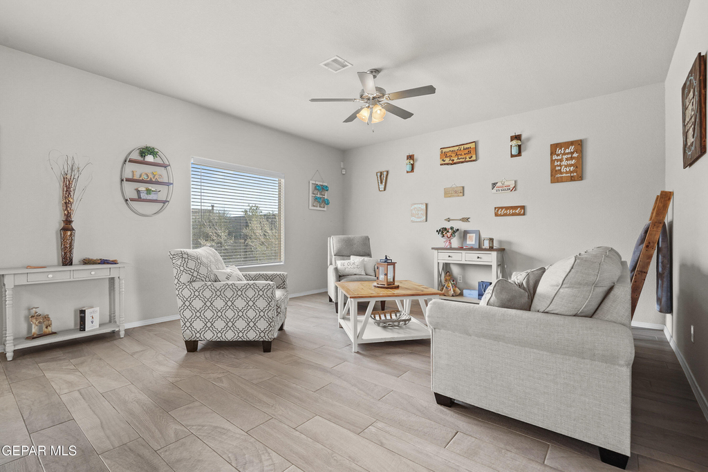 956 Clapham Street - Photo 22