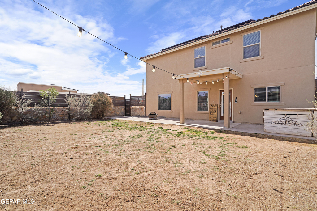 956 Clapham Street - Photo 33
