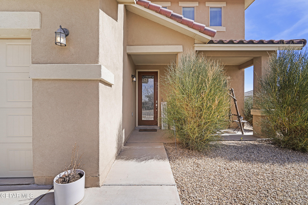 956 Clapham Street - Photo 3