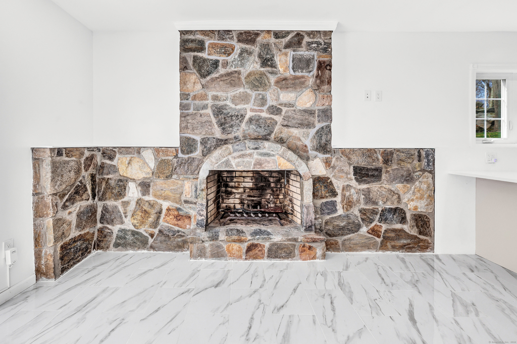 1620 Peters Lane - Photo 10