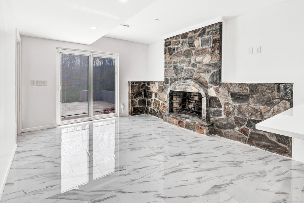 1620 Peters Lane - Photo 6