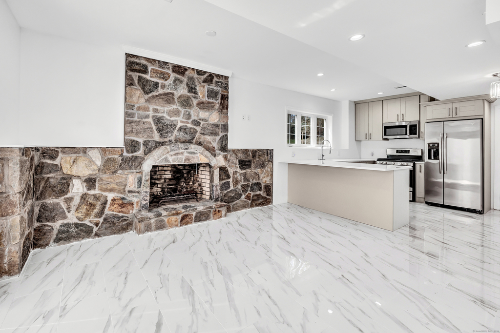 1620 Peters Lane - Photo 9