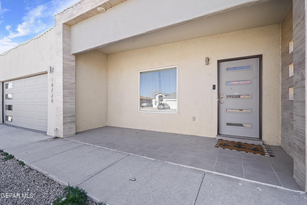 14724 Mountain Breeze Avenue - Photo 2