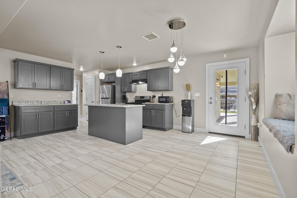 14724 Mountain Breeze Avenue - Photo 9