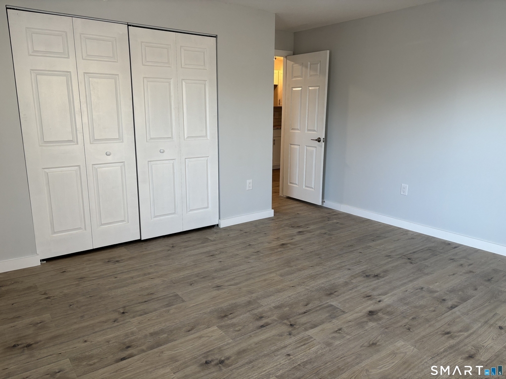82 Longview Street - Photo 12