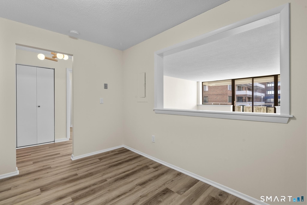 1460 Elm Street - Photo 16