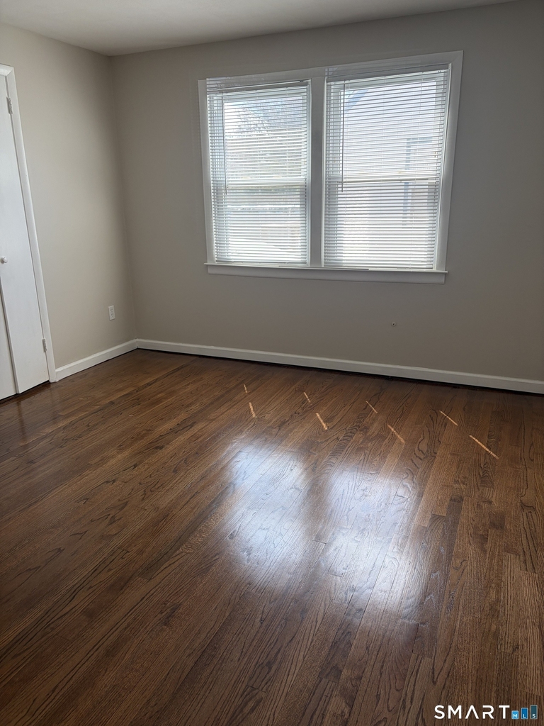 123 Longview Avenue - Photo 8