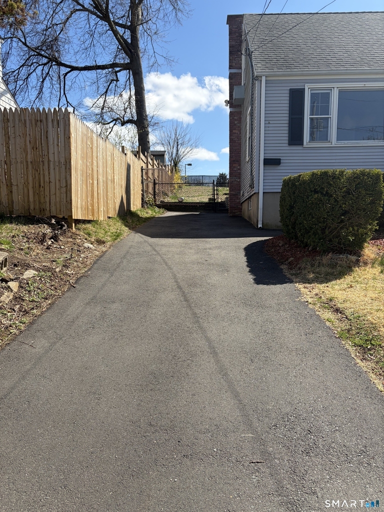 123 Longview Avenue - Photo 19