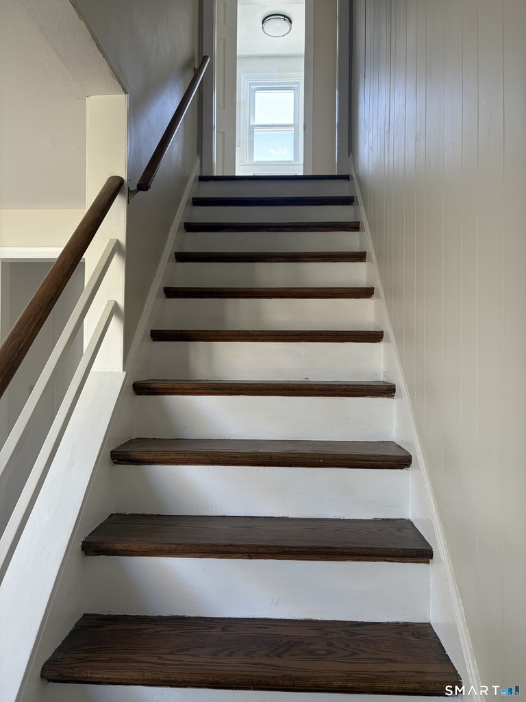 123 Longview Avenue - Photo 11