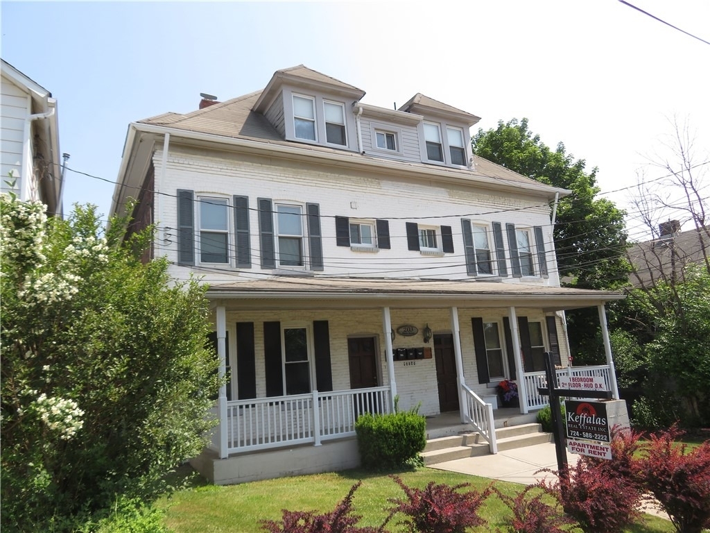 203 Main Street - Photo 0