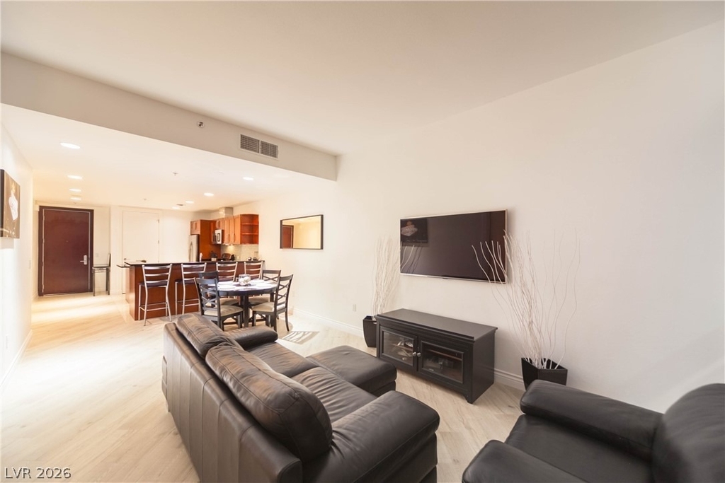 4525 Dean Martin Drive - Photo 4