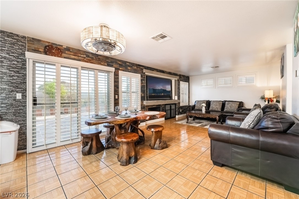 7965 Laurelton Place - Photo 9