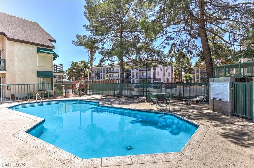 460 Elm Drive - Photo 21