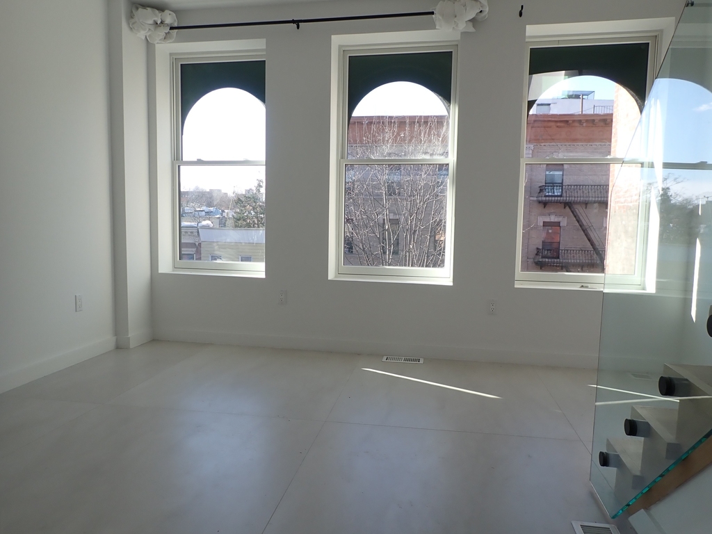 1511 Pacific Street - Photo 10