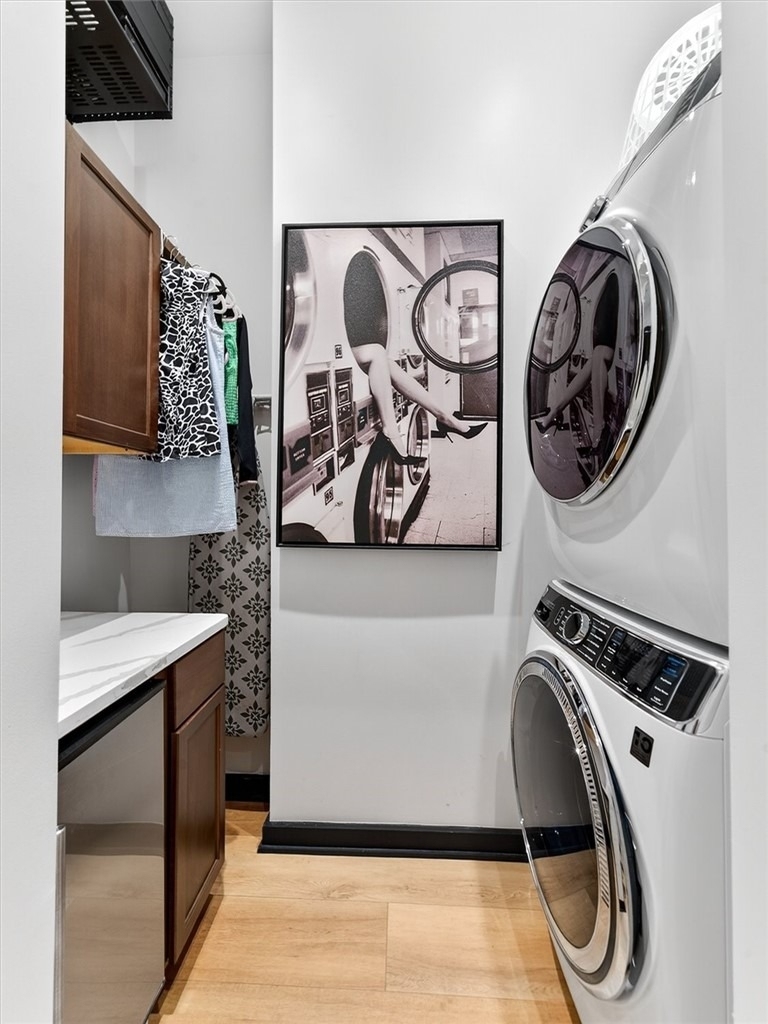 102 Court Street - Photo 25