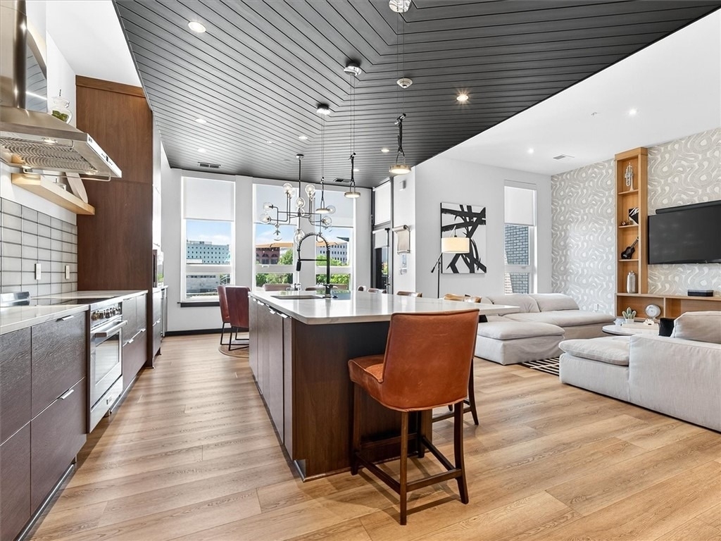 102 Court Street - Photo 17