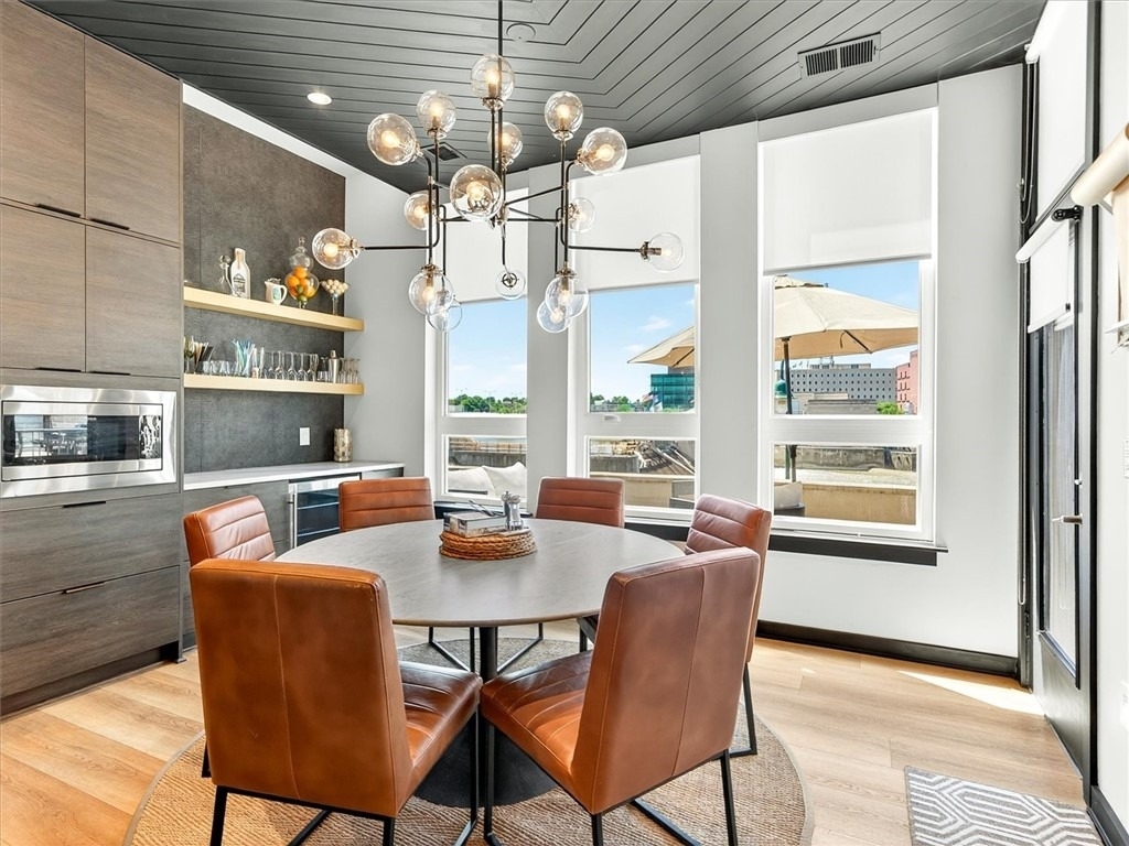 102 Court Street - Photo 7
