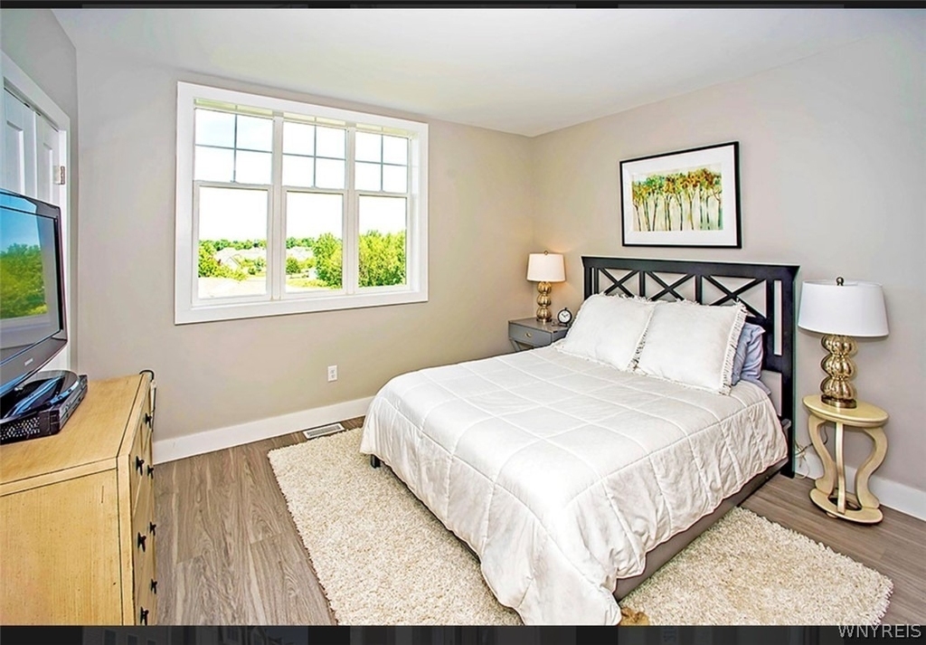 4779 S. Park - Photo 2