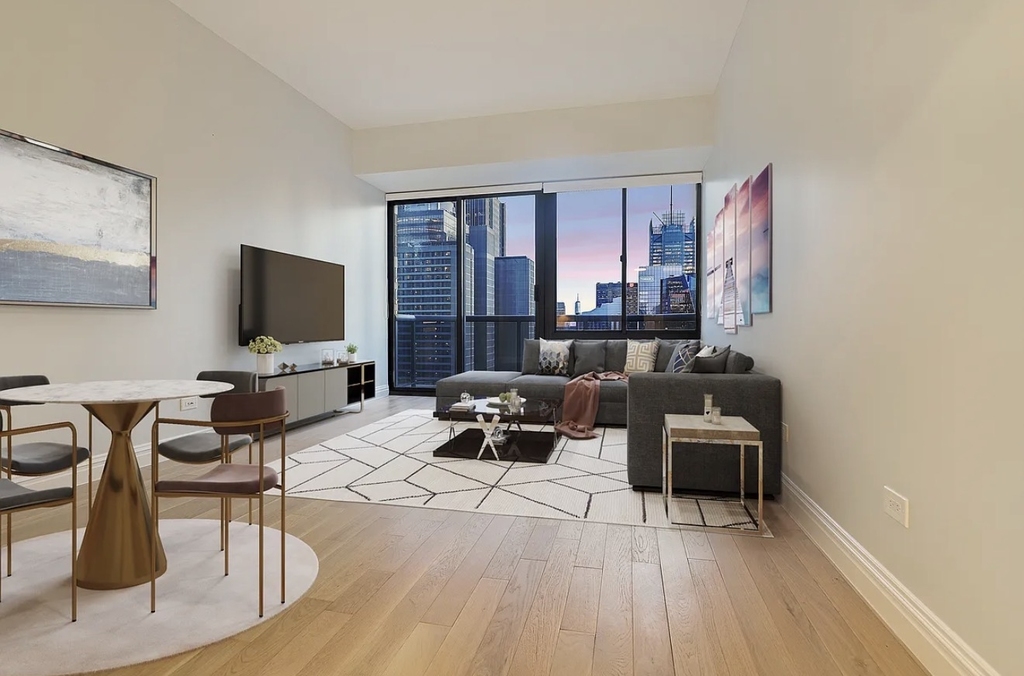 W 48th St - Photo 1