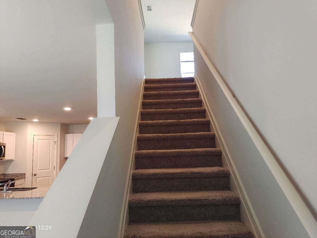 538 Pemberton Street - Photo 5
