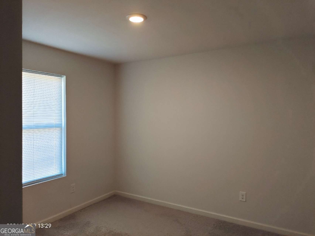 538 Pemberton Street - Photo 3