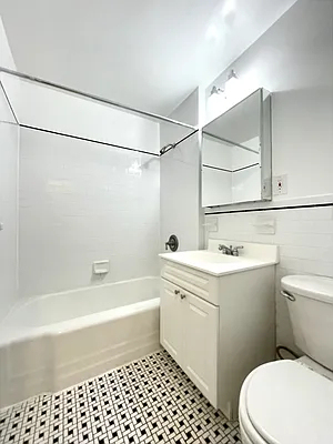 46 West 73rd Street - Photo 4