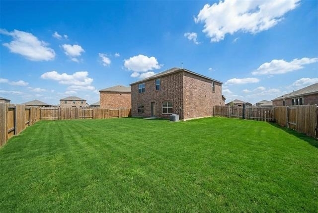 2105 Rougle Court - Photo 33