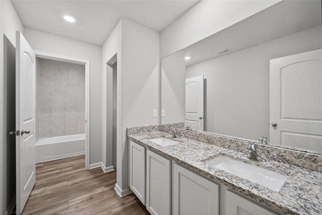 2105 Rougle Court - Photo 13