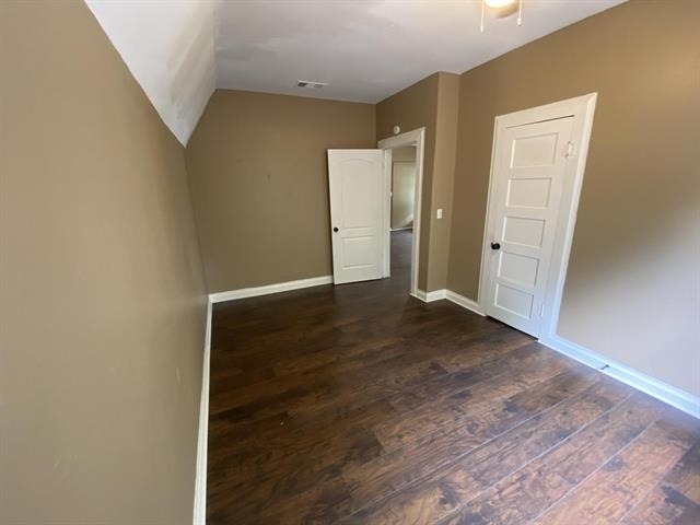 625 York Street - Photo 7