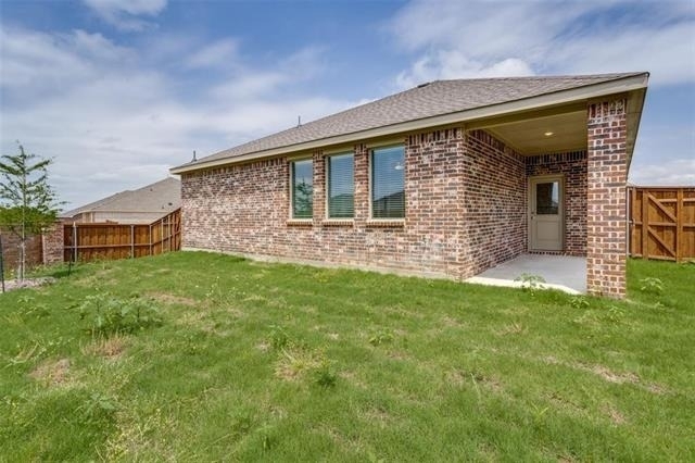 1213 Blue Spring Drive - Photo 12