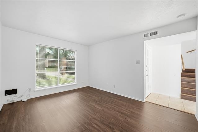 334 Valley Park Drive - Photo 5