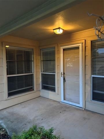 1302 Crescent Street - Photo 6