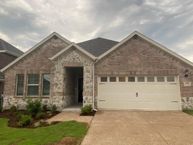 1902 Canyon Lane - Photo 1