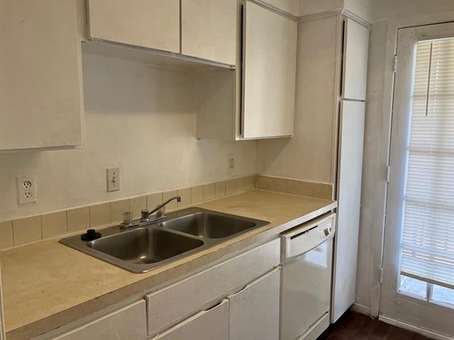 12888 Montfort Drive - Photo 14