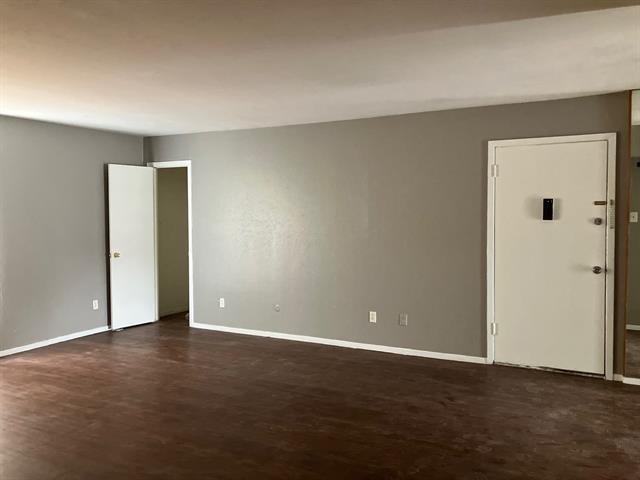 12888 Montfort Drive - Photo 4