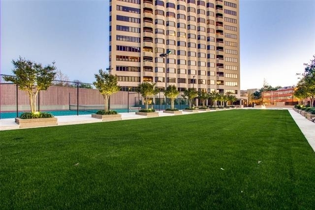 3030 Mckinney Avenue - Photo 35