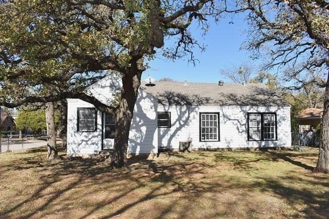 4900 Morris Avenue - Photo 21