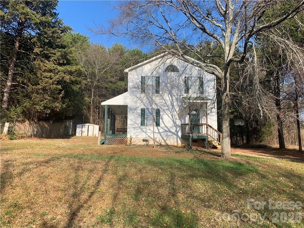 7469 Katherine Drive - Photo 1