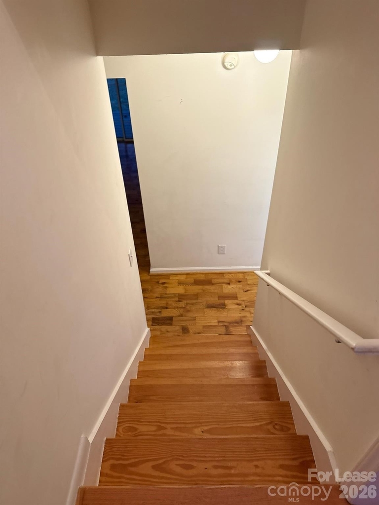 7469 Katherine Drive - Photo 30