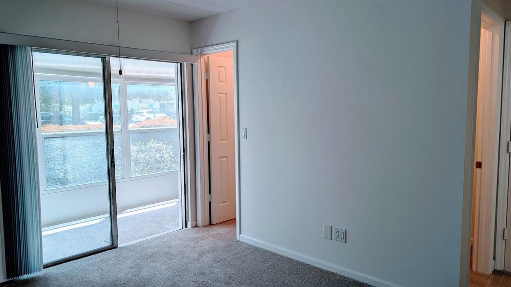 2929 Se Ocean Boulevard - Photo 8